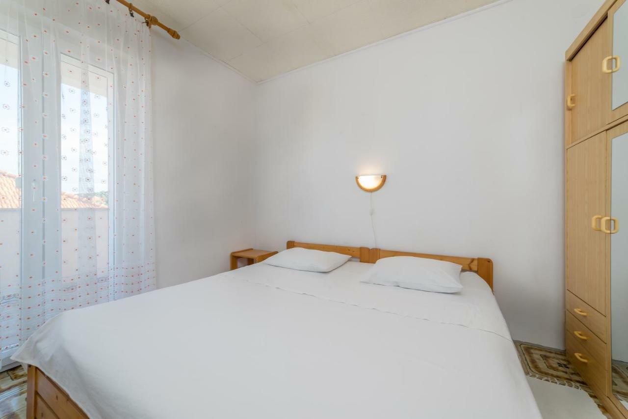 Apartments Jakovcev ベティナ エクステリア 写真