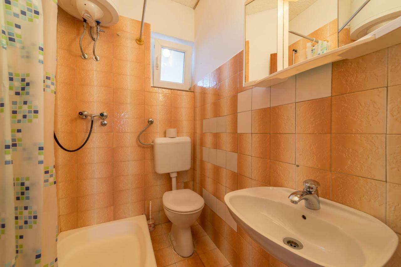 Apartments Jakovcev ベティナ エクステリア 写真